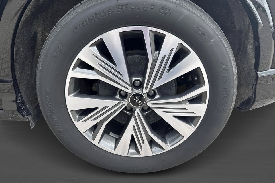 Audi Q4 e-tron 45 Progress 5d