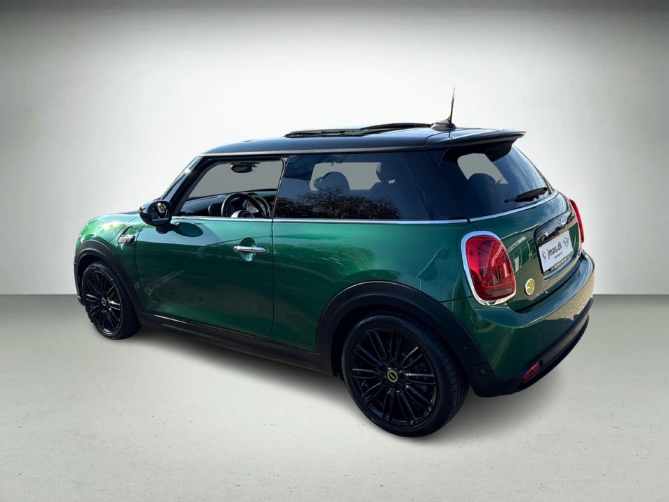 MINI Cooper SE Classic Trim 3d