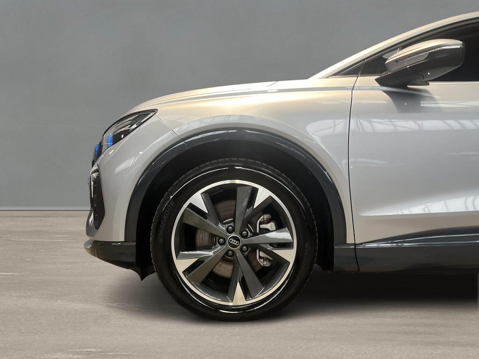 Audi Q4 e-tron 45 Advanced Sportback 5d