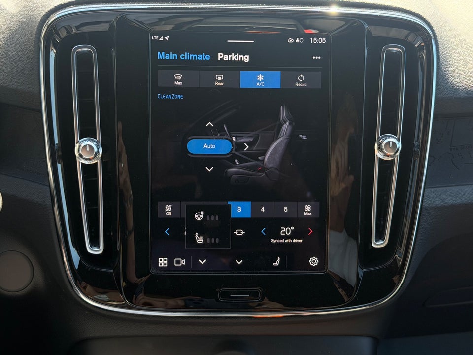 Volvo XC40 ReCharge Twin Plus 5d