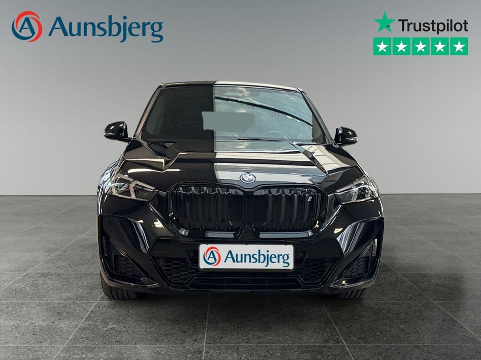 BMW iX1 xDrive30 M-Sport 5d