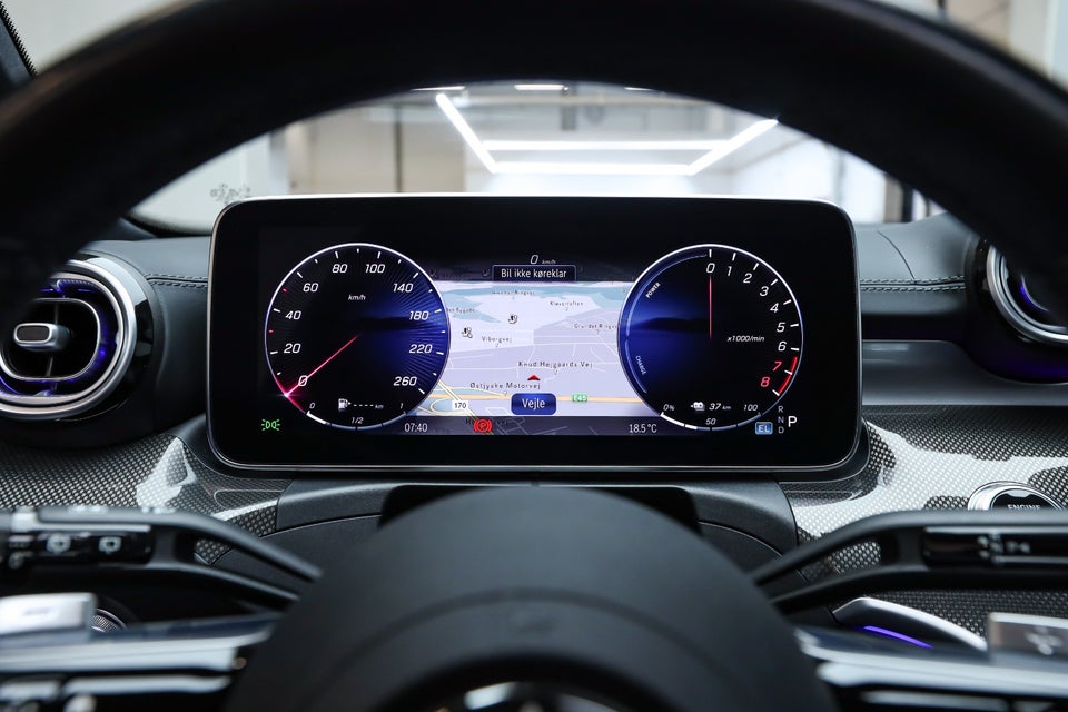 Mercedes C300 e 2,0 AMG Line stc. aut. 5d