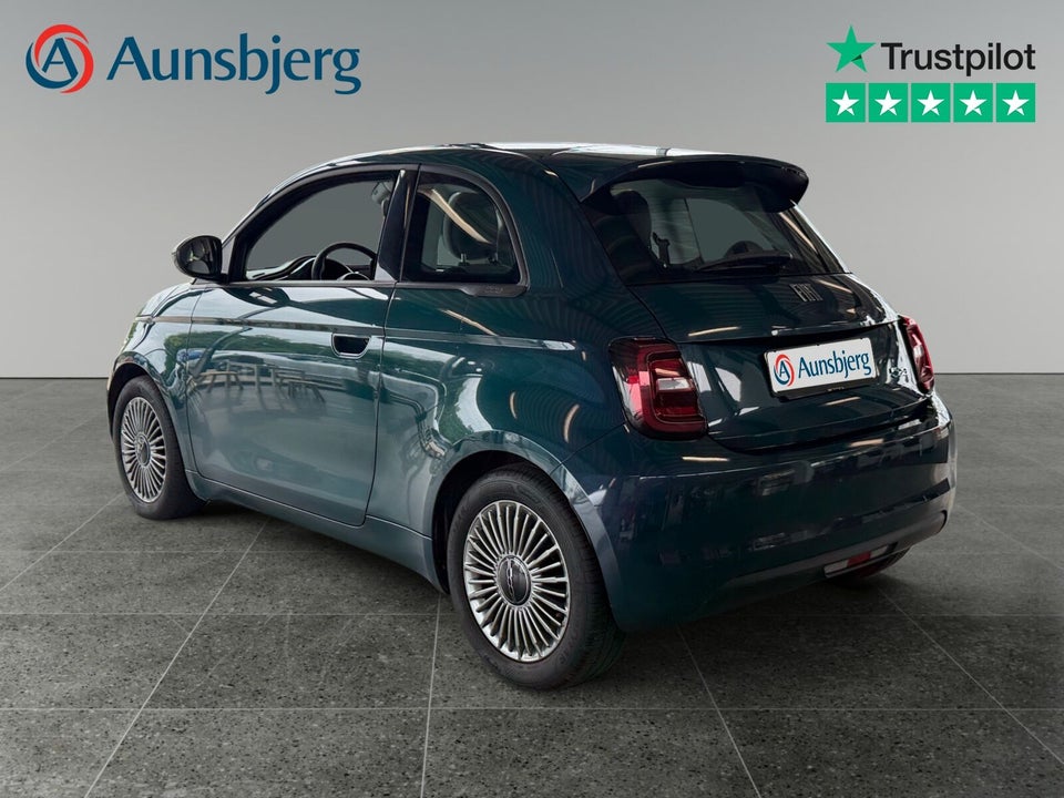 Fiat 500e 42 Icon 3d