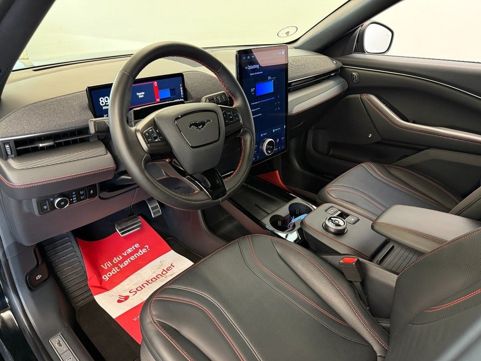 Ford Mustang Mach-E 70 Premium Standard Range AWD 5d
