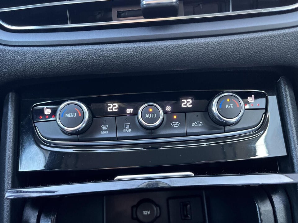 Opel Grandland 1,6 Hybrid GS Line aut. 5d