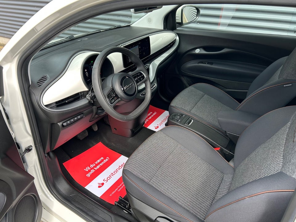 Fiat 500e 42 Icon 3d