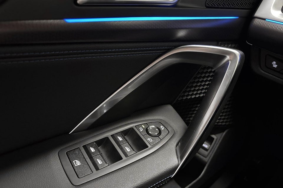 BMW iX1 xDrive30 M-Sport 5d