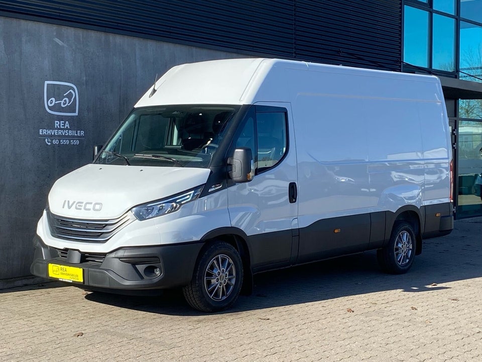 Iveco Daily 3,0 35S18 12m³ Van AG8