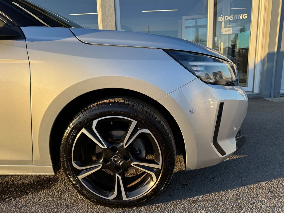 Opel Corsa 1,2 GS 5d