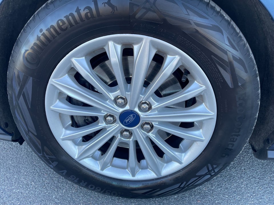 Ford Focus 1,0 EcoBoost mHEV Titanium X stc. 5d