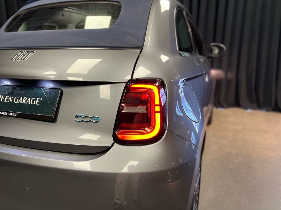 Fiat 500e 42 Icon Pack Cabrio 2d