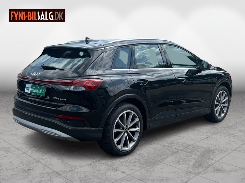 Audi Q4 e-tron 45 Advanced S-line 5d