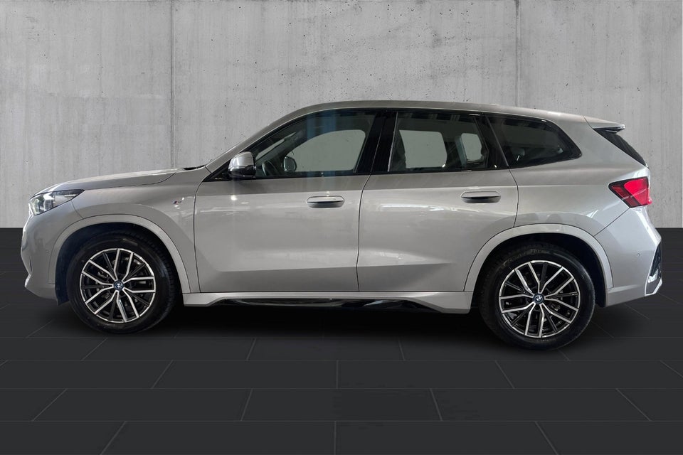 BMW iX1 eDrive20 M-Sport 5d