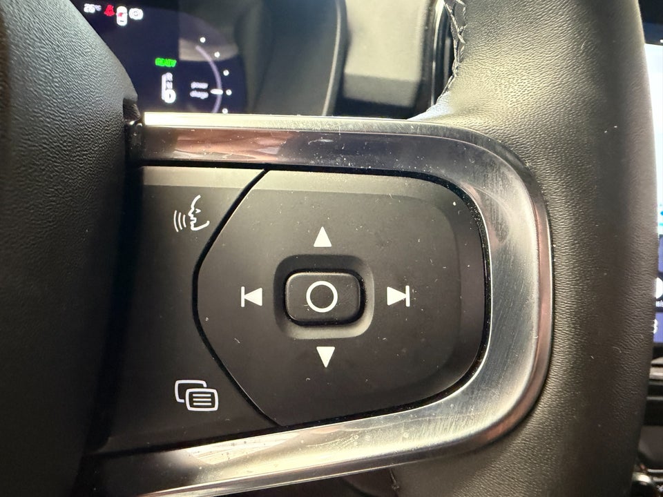 Volvo XC40 ReCharge Extended Range Core 5d