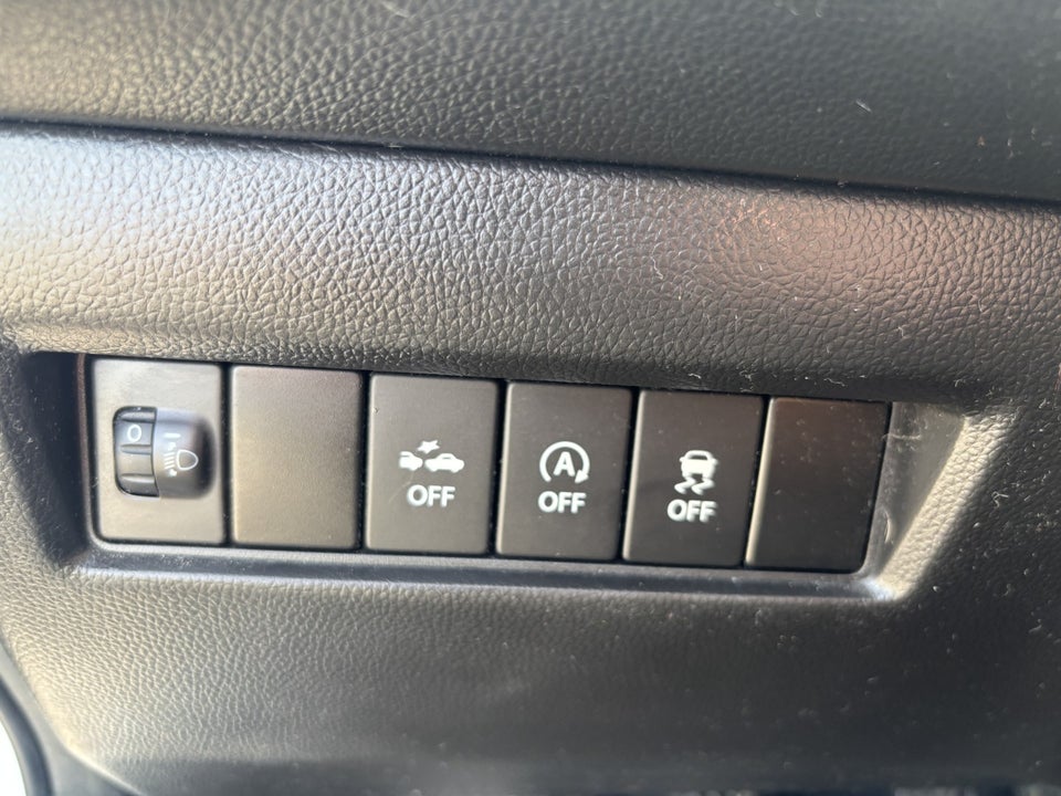 Suzuki Swift 1,2 mHybrid Action 5d