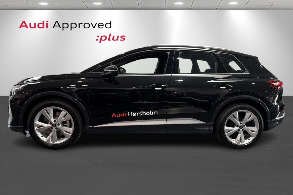 Audi Q4 e-tron 45 S-line 5d