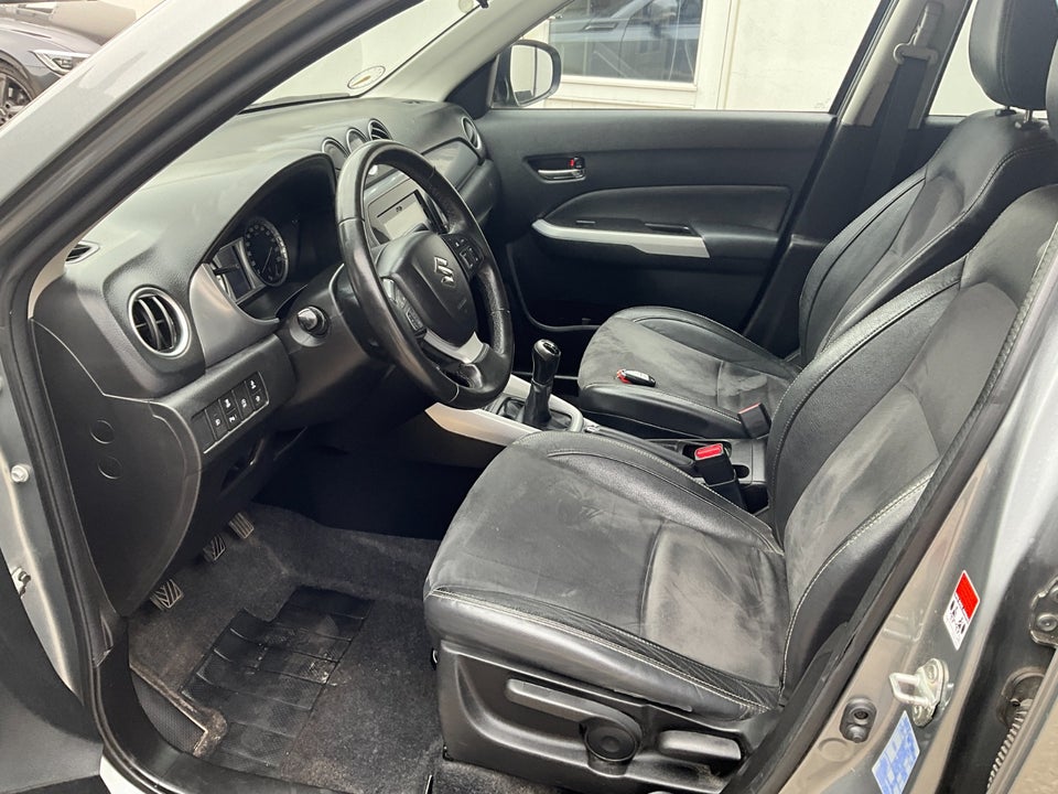 Suzuki Vitara 1,6 Exclusive 5d