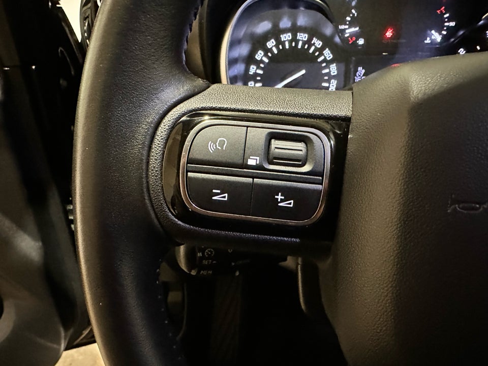 Citroën C3 Aircross 1,2 PureTech 130 Shine Sport EAT6 5d