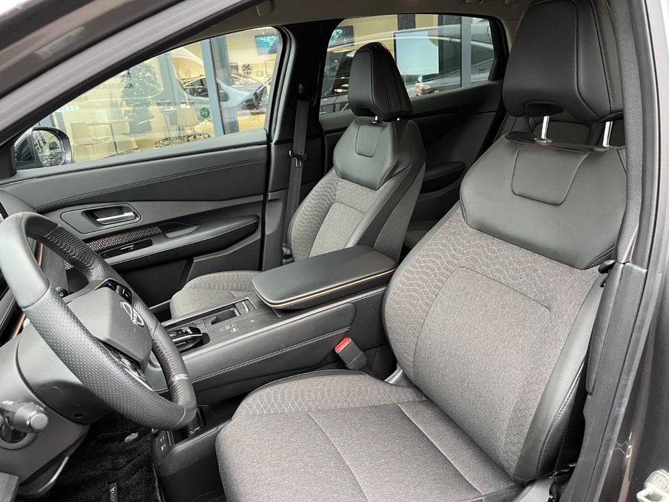 Nissan Ariya 63 Advance 5d