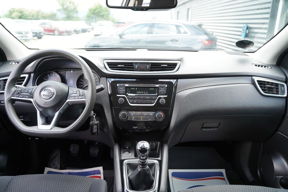 Nissan Qashqai 1,3 Dig-T 140 Visia 5d