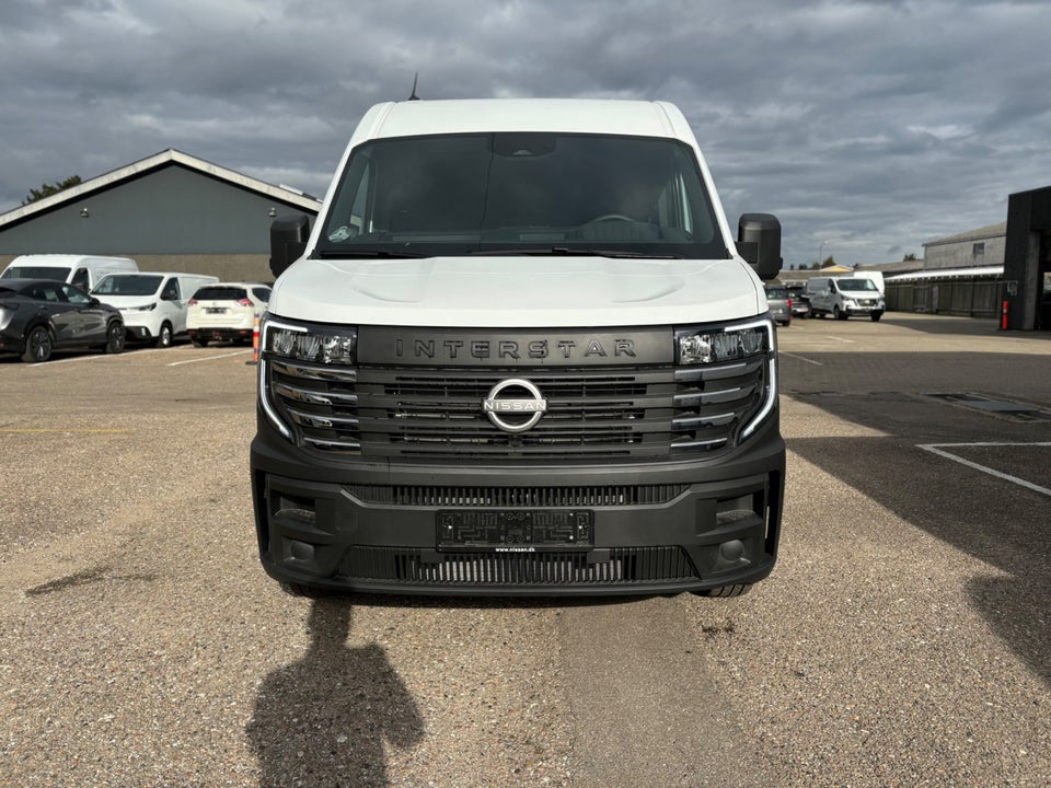 Nissan Interstar 2,0 dCi 150 L3H2 N-Connecta Van