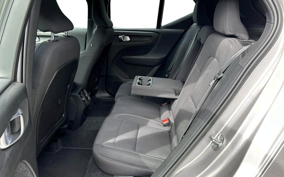 Volvo XC40 ReCharge Extended Range Core 5d