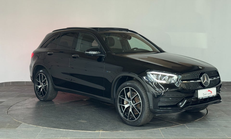 Mercedes GLC300 e 2,0 AMG Line aut. 4Matic 5d
