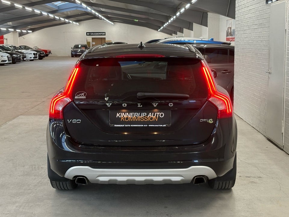 Volvo V60 1,6 DRIVe Summum 5d