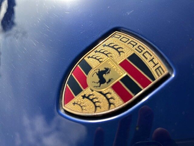 Porsche Taycan 4S 4d