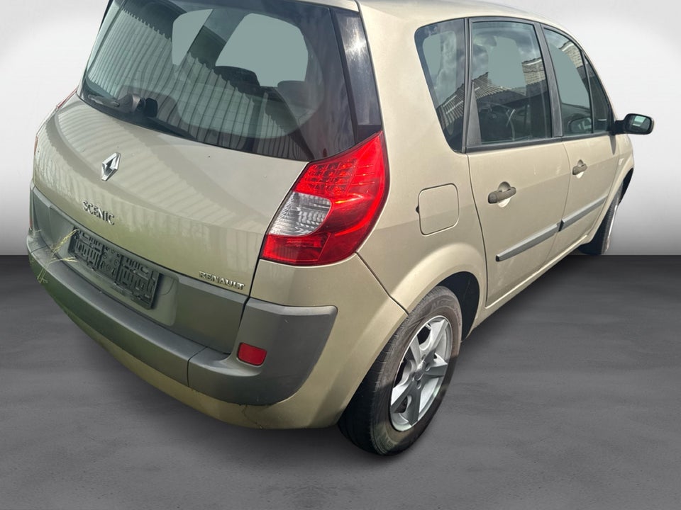 Renault Scenic II 1,6 16V Dynamique 5d