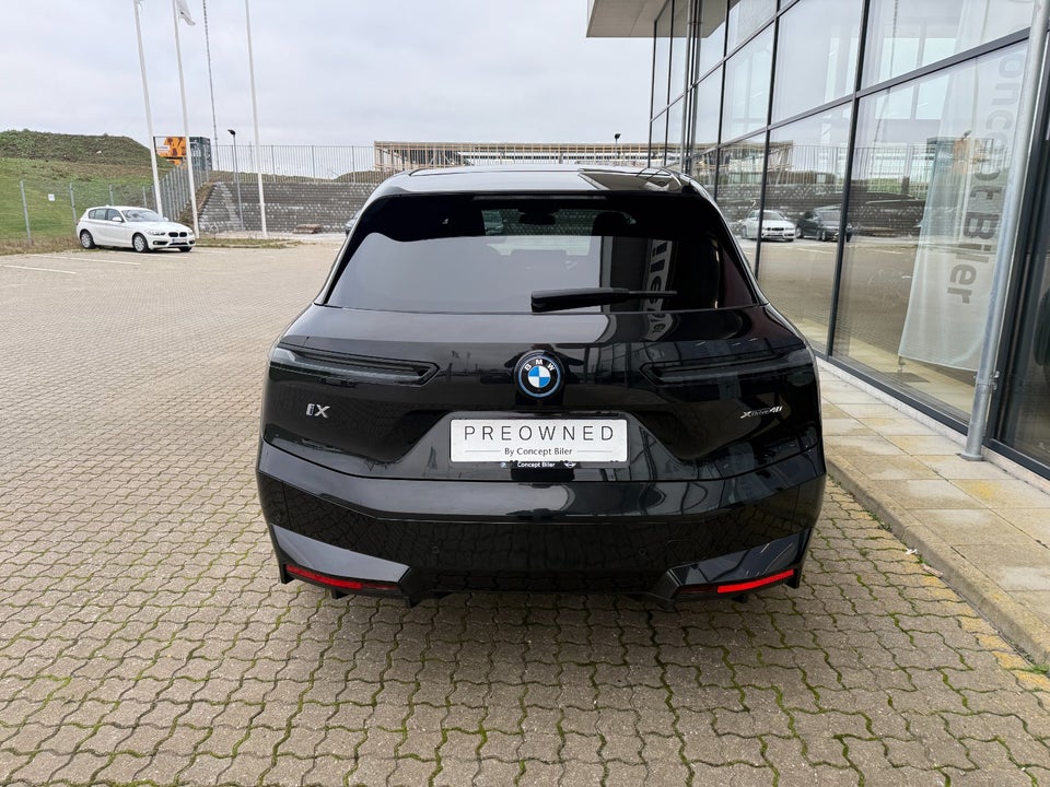 BMW iX xDrive40 Super Charged 5d