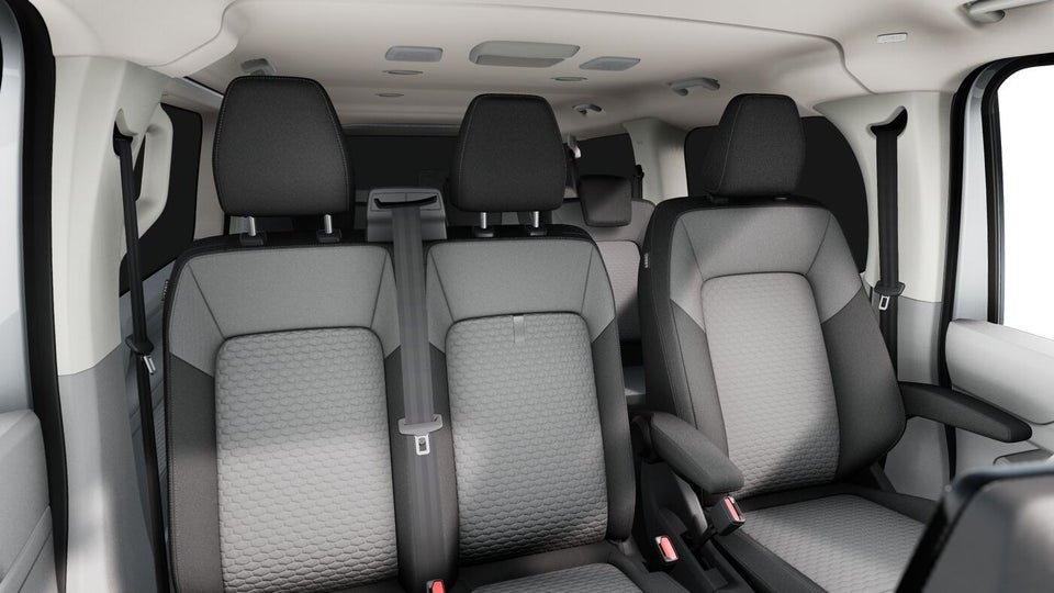 VW e-Caravelle 71 Life LWB