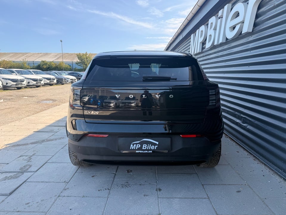 Volvo EX30 Twin Performance Plus 5d
