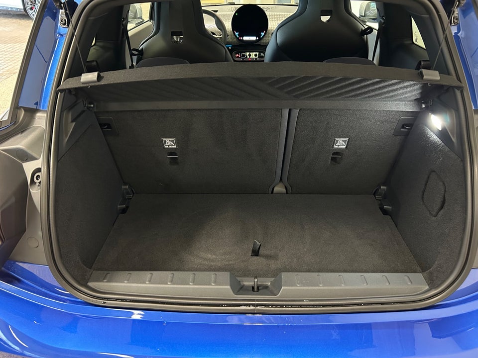 MINI Cooper E Favoured Trim M 3d