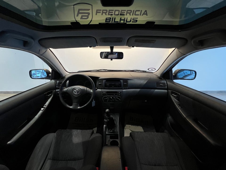 Toyota Corolla 1,4 Sol 5d