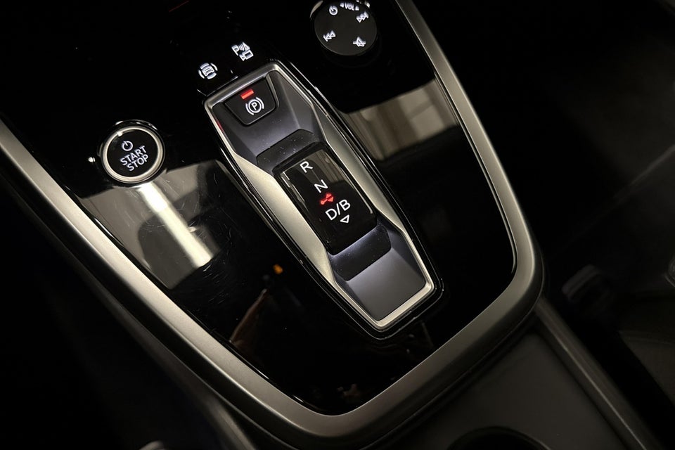 Audi Q4 e-tron 40 Attitude 5d
