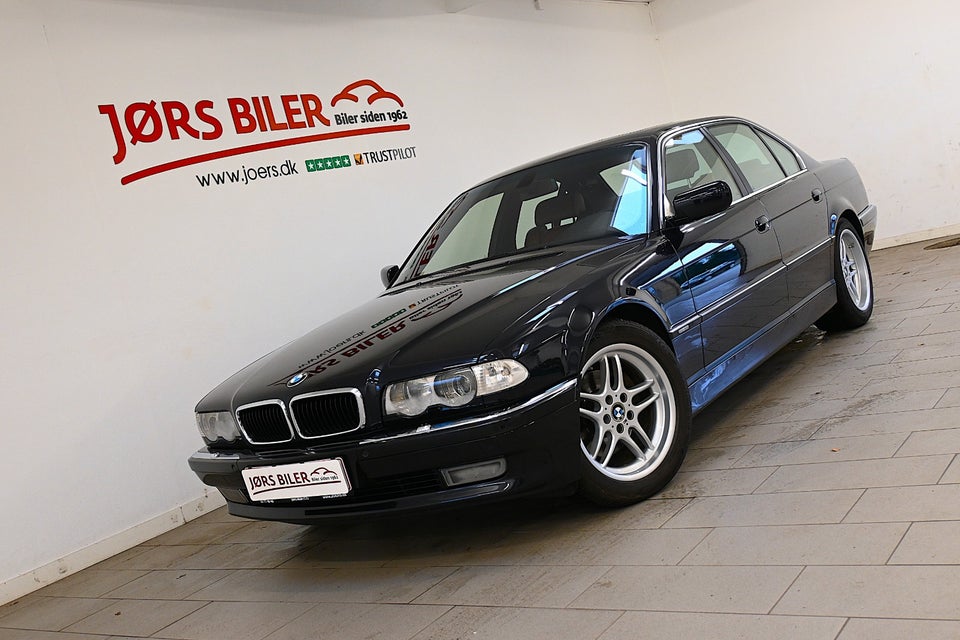 BMW 740i 4,4 aut. 4d