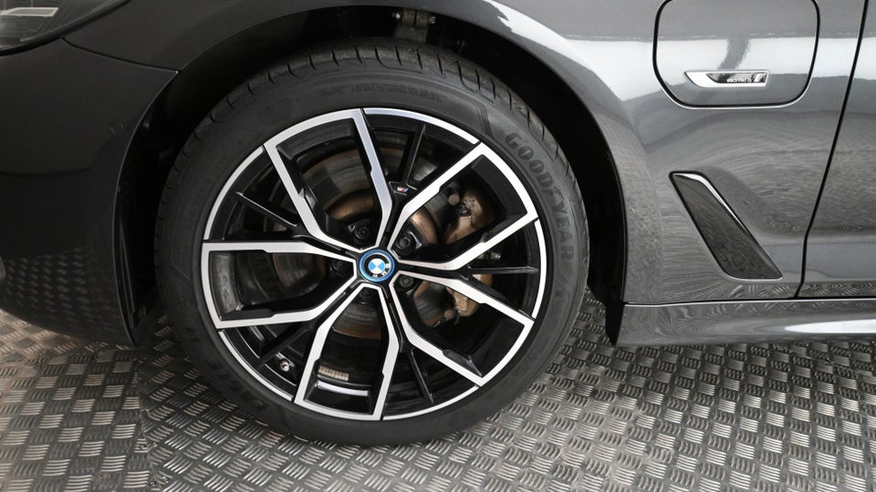 BMW 530e 2,0 M-Sport aut. 4d