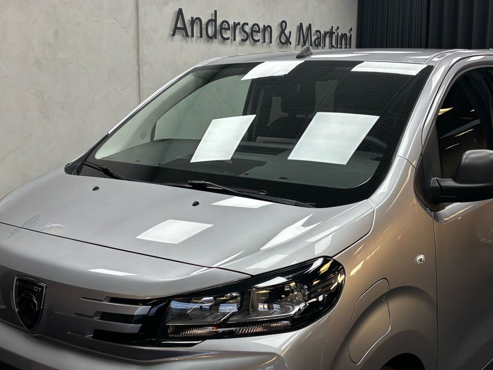 Peugeot e-Traveller 75 L2 Business