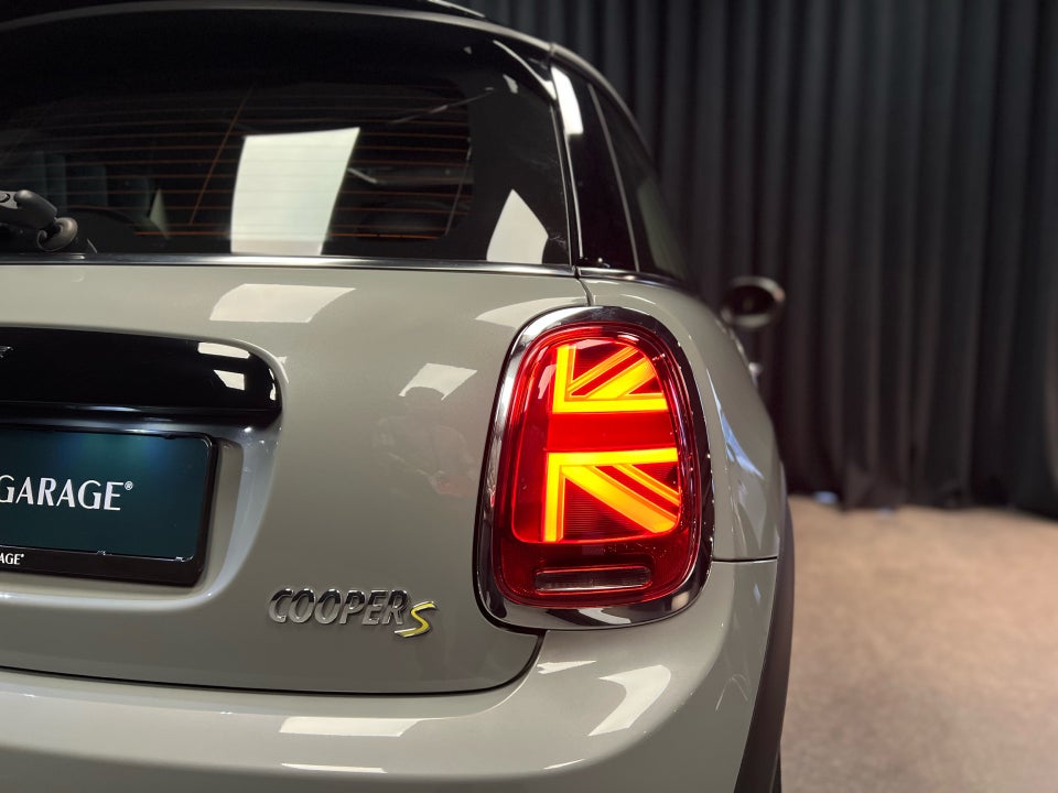 MINI Cooper SE Camden Edition 3d