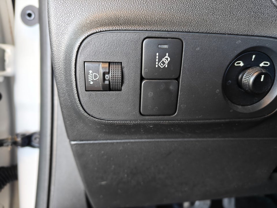 Citroën C3 1,2 PureTech 110 Iconic 5d
