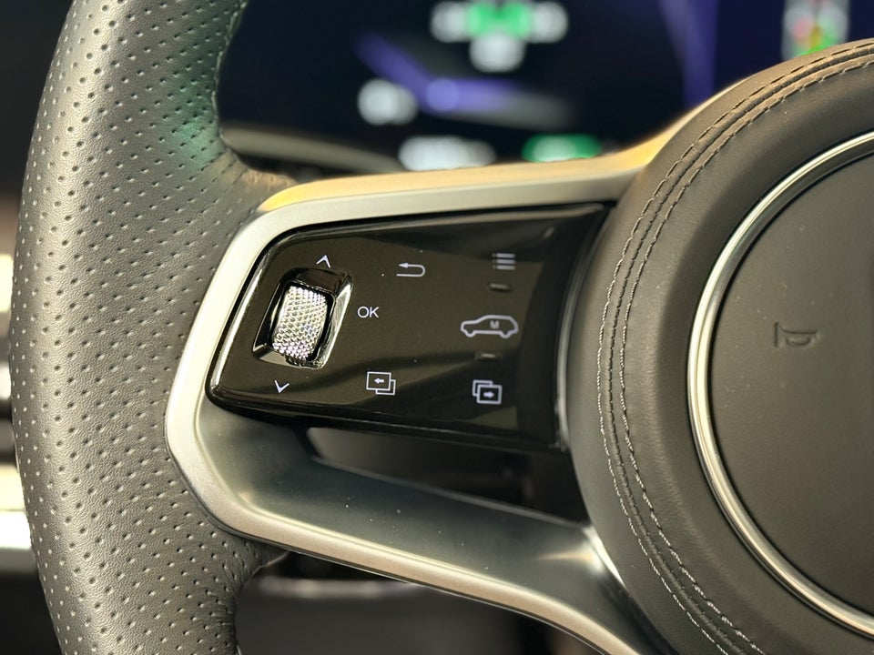 Hongqi E-HS9 120 Exclusive+ 5d