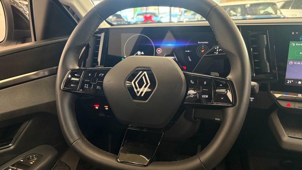 Renault Megane E-Tech 40 Equilibre 5d