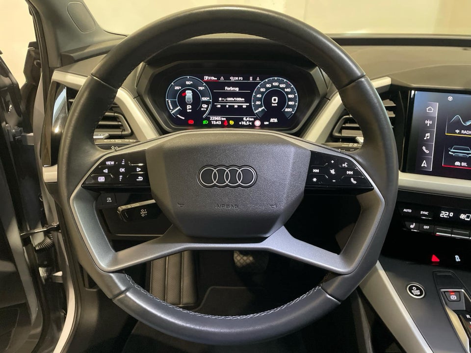 Audi Q4 e-tron 40  5d