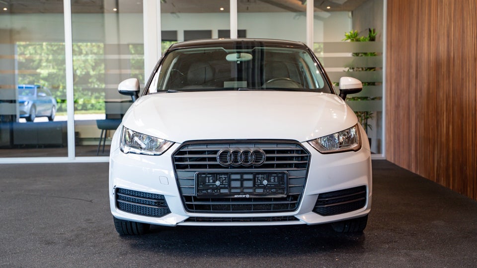 Audi A1 1,0 TFSi 95 Sportback 5d