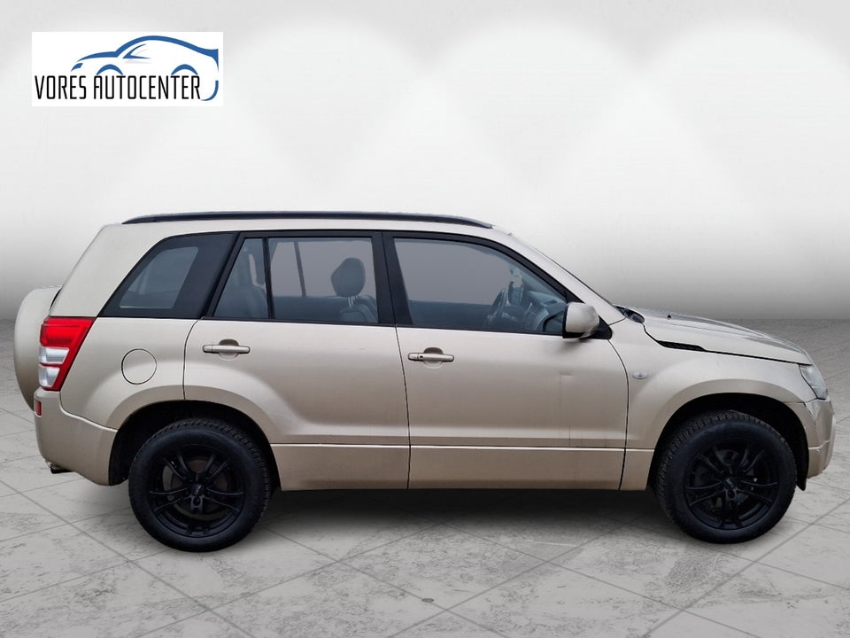 Suzuki Grand Vitara 2,0  5d