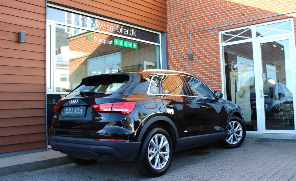 Audi Q3 35 TDi S-tr. 5d