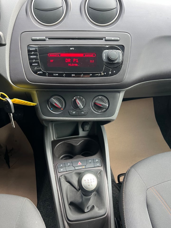 Seat Ibiza 1,4 16V Reference 5d