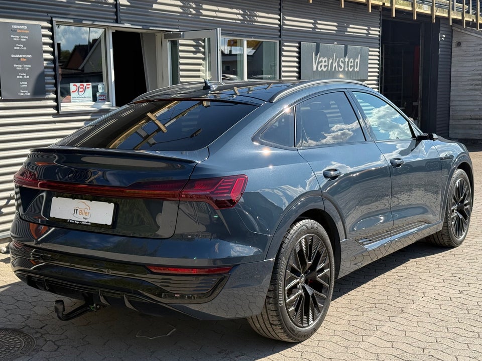 Audi Q8 e-tron 55 S-line Sportback quattro 5d
