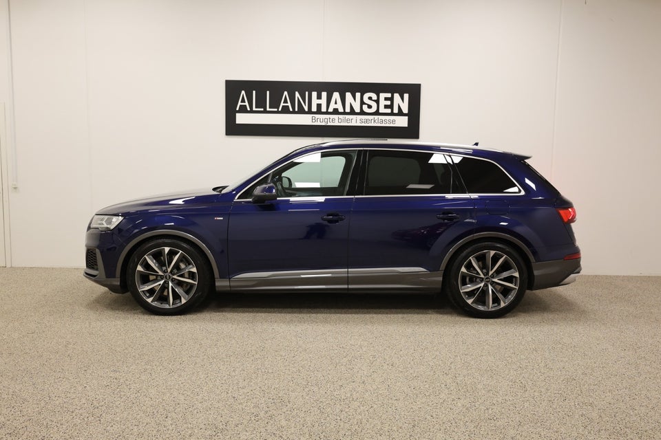 Audi Q7 55 TFSi e S-line quattro Tiptr. 5d